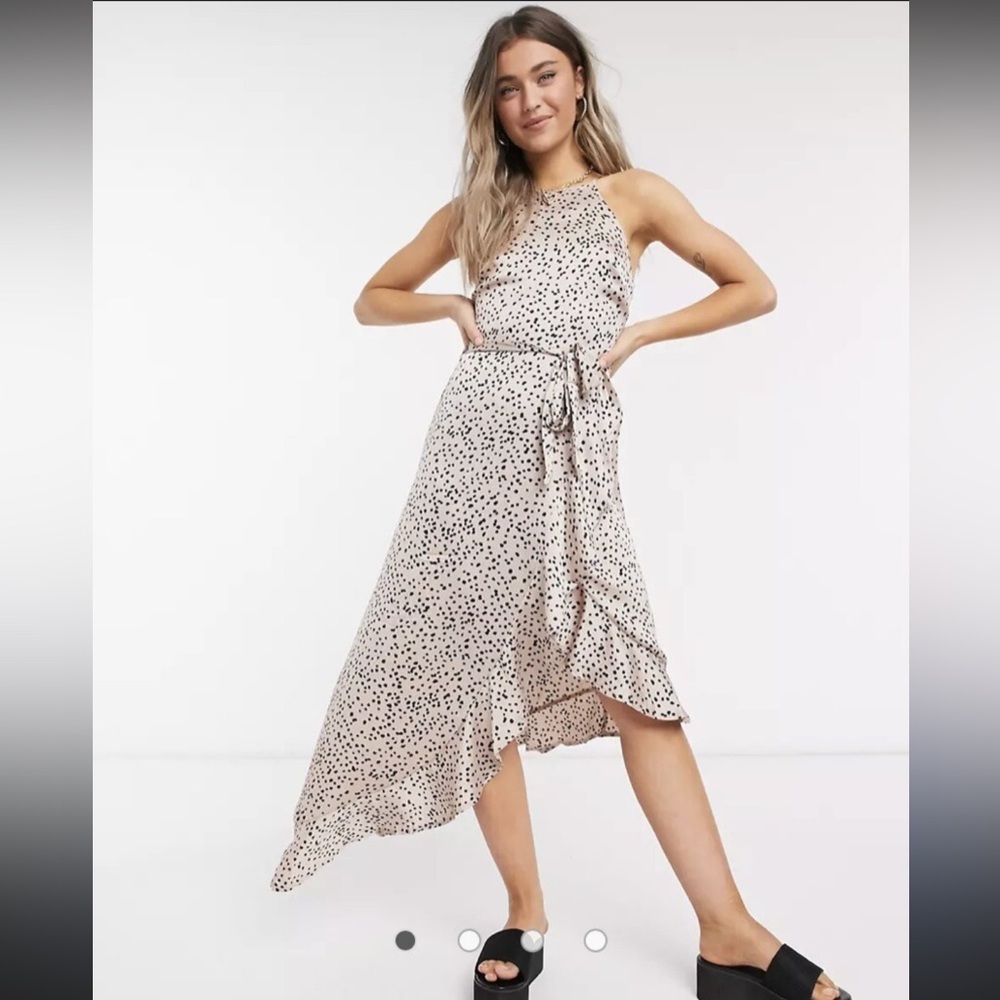 New Look Ruffle Hem Midi Dress in nude polka dot - size 8